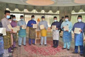 Sultan Selangor serah 21 watikah lantikan jawatan Mahkamah Syariah