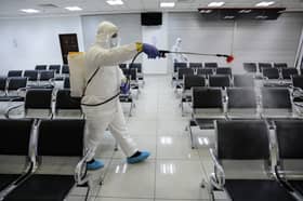 Kekangan bahasa sukarkan proses nyahkuman kediaman warga asing