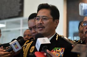 SPRM arah menantu Muhyiddin, pengarah syarikat balik segera, jangan beri alasan