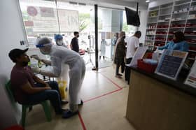 Covid-19: Kontak rapat boleh buat saringan percuma