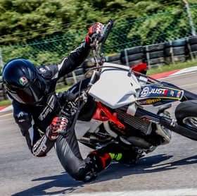 Perintah berkurung di Sepanyol paksa pelumba Supermoto negara pulang awal