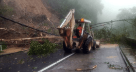 Kota Kinabalu — Ranau main road cut off by landslide