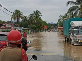 Banjir kilat jejaskan tujuh kampung di Hulu Langat
