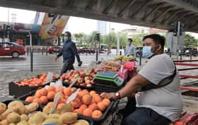 Local authorities should provide facilities for hawkers, petty traders to do business comfortably