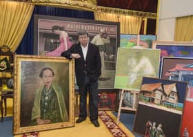 DYMM Sultan Sharafuddin minati lukisan peristiwa, potret