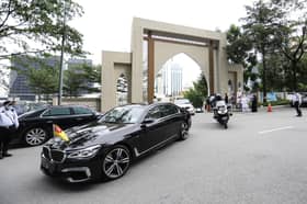 Sultan Selangor, Tengku Permaisuri berkenan ziarah jenazah Tun Rahah