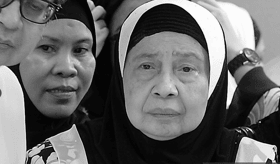 Selangor Sultan, Perak Sultan pay last respects to Tun Rahah