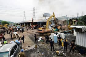 Tiga lagi premis tanpa izin diroboh, elak cemar air