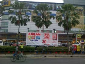 Mydin USJ staff tested positive for Covid-19