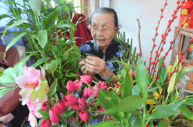 100-year-old 'Po Po' Lim celebrates ‘muted’ CNY this year