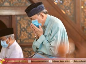 Sultan berkenan terima suntikan vaksin selepas petugas hadapan