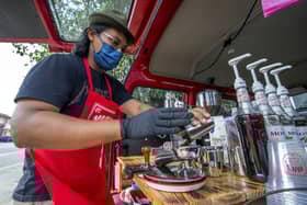 Secangkir kopi jalanan, ilham percutian di Australia