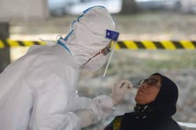 Saringan Covid-19 percuma di Kampung Pandan hari ini