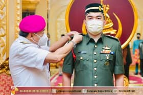 Sultan Sharafuddin attends rank conferment ceremony for Raja Muda of Selangor