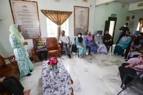 Pekawanis agih bantuan sekolah kepada 2,000 keluarga susah