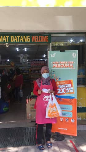 Ribuan pemandu bas, teksi terima bantuan makanan LPHS
