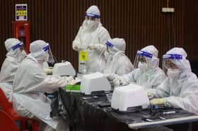 Anggota polis Serdang manfaat saringan Covid-19 percuma