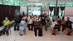 Masjid, surau Subang Jaya terima RM27,000 sempena Ramadan