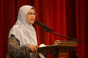 Lebih 3,000 pemandu teksi, bas sekolah terima bantuan makanan