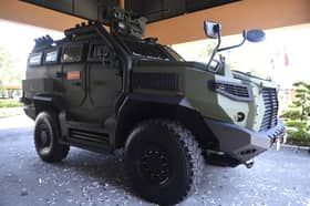 Jalan licin, cuai faktor kenderaan pengangkut kereta perisai ATM terbabas