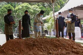 Jenazah ayahanda Tengku Permaisuri Selangor selamat dikebumi