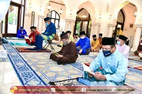 Sultan berangkat ke majlis baca Yasin, buka puasa di Istana Alam Shah