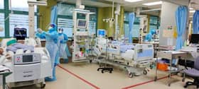Tambah katil hospital antara usaha JKNS tangani kenaikan kes Covid-19