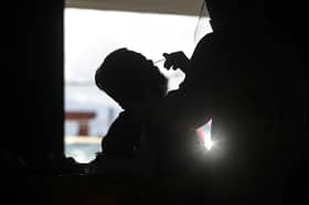 Saringan percuma mahu cegah kluster ziarah Syawal