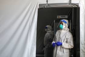 Hampir setengah juta dijangkiti virus, kes aktif lebih 52,000