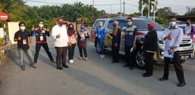 Pusat vaksin bergerak Morib suntik lebih 20 warga emas terlantar