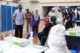 Saringan percuma: 35 disyaki positif, jangkitan dalam komuniti masih berlaku