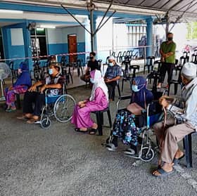 Pusat vaksin kendalian swasta dibuka di Sabak Bernam