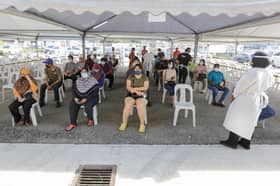 Kajian: Kadar rakyat ragu vaksin sangat rendah, ramai yakini petugas kesihatan