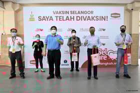 Selvax Industri: Selgate Healthcare, KOSSAN bekerjasama bantu pekerja divaksin