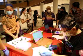 Wakil rakyat agih barang dapur, tidak ketepikan warga asing