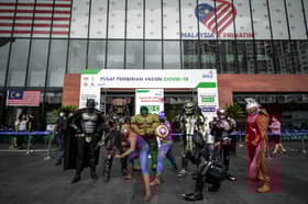 'Adiwira' berkumpul di PPV Mega ceriakan suasana, terima vaksin