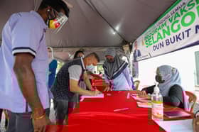 ADN Bukit Melawati edar 1,000 bantuan makanan untuk individu dikuarantin