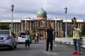 Orang ramai hadir sambut Hari Kemerdekaan di Putrajaya, SOP ketat