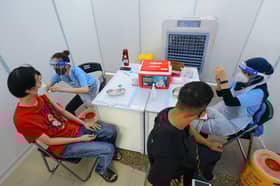 Vaksin guru Kafa, Jais mudahkan sesi pengajaran di sekolah