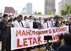 Parti-parti pembangkang tolak tawaran, dakwa Muhyiddin belakangi kuasa Agong