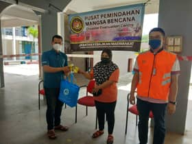 Yide sumbang duit, keperluan harian kepada mangsa tanah runtuh