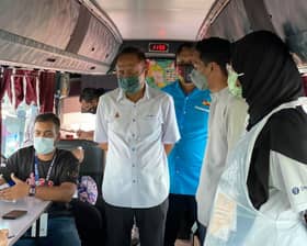 Lebih 2,000 pek makanan diagih kepada penduduk Gombak Setia