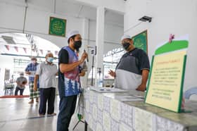 Tambah jemaah masjid, enam petugas pastikan SOP dipatuhi