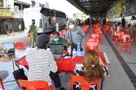 Rindukan anak dorong warga asing terima vaksin negeri