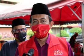 EXCO: Atur dialog kakitangan agama tolak vaksin bersama mufti