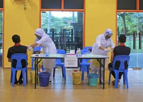 Jelas kepentingan vaksin kepada pelajar, pastikan sistem pembelajaran lancar