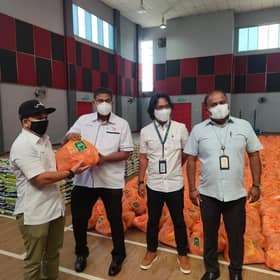 DUN Kota Kemuning terima 500 bakul makanan sumbangan PKPS