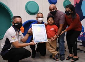 Kanak-kanak autisme catat rekod teka 198 bendera dalam tempoh 10 minit