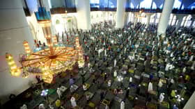 Kanak-kanak, remaja lengkap divaksin boleh berjemaah di masjid