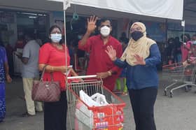 400 penduduk Permatang terima baucar Jom Shopping Deepavali